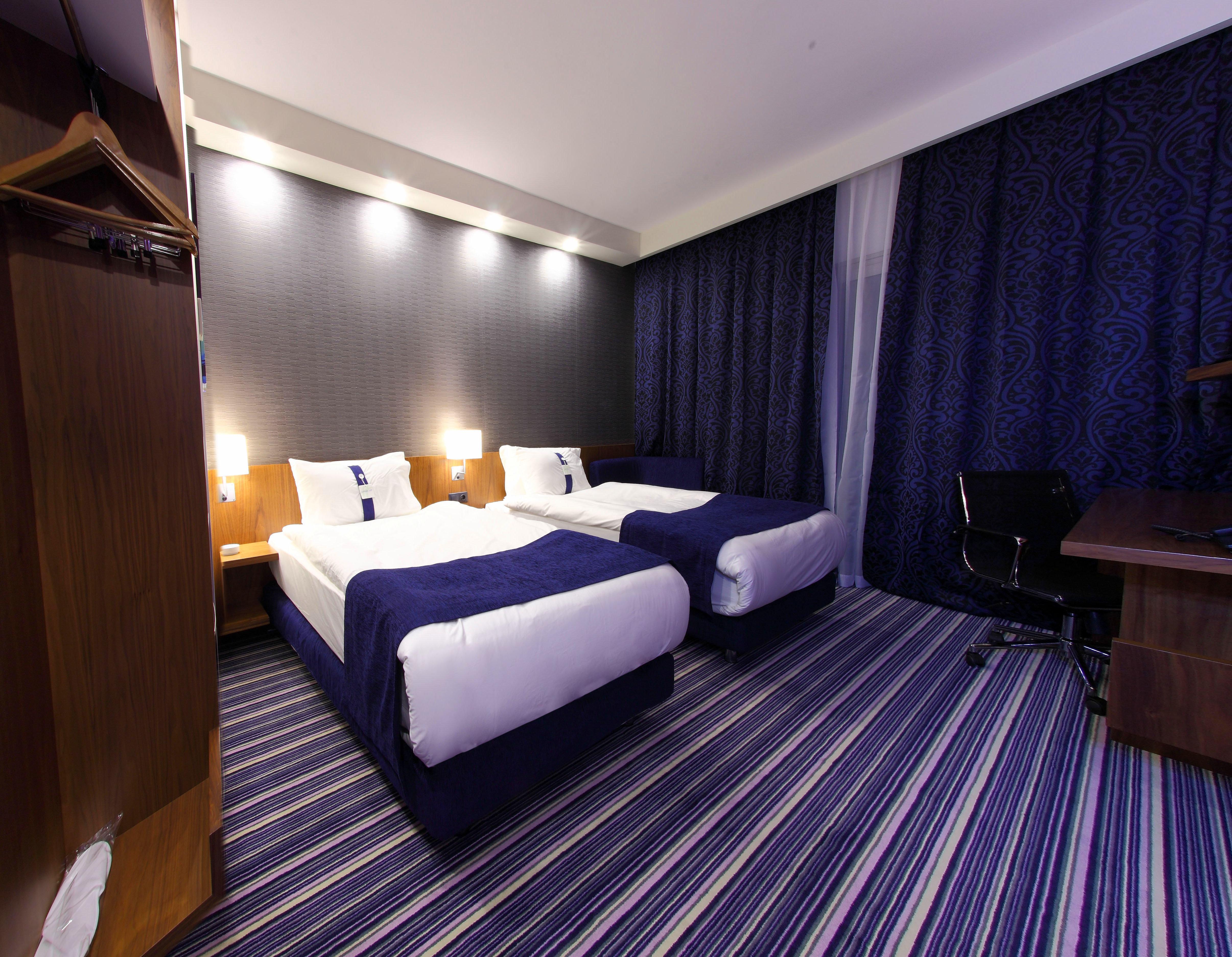 Holiday Inn Express Manisa-West By Ihg Экстерьер фото
