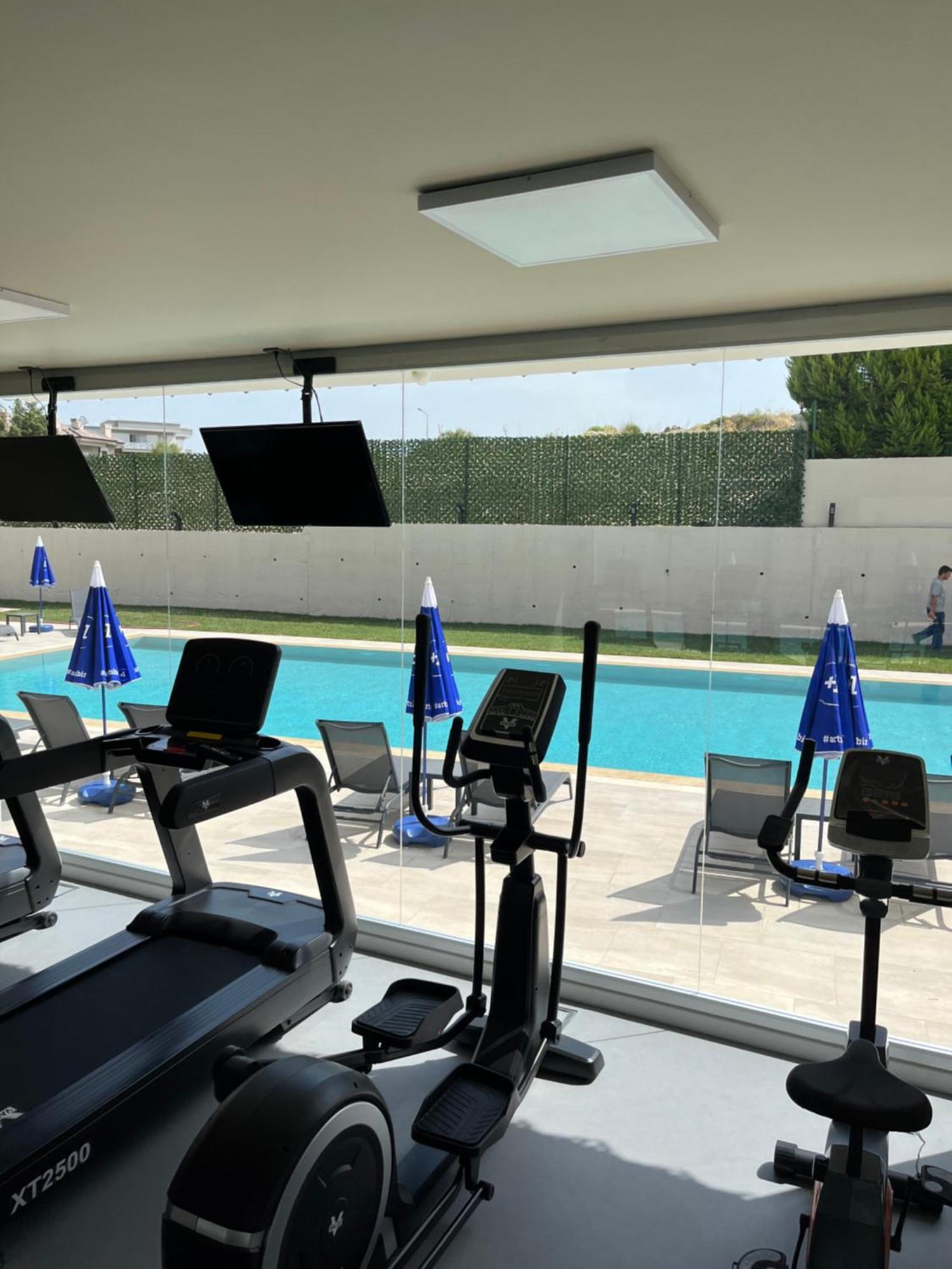 Holiday Inn Express Manisa-West By Ihg Экстерьер фото