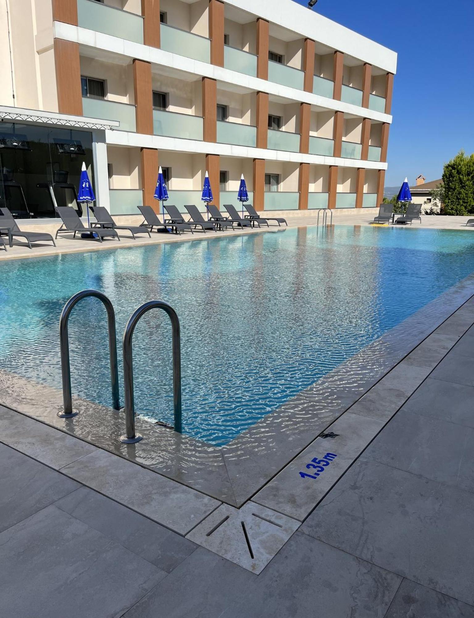 Holiday Inn Express Manisa-West By Ihg Экстерьер фото