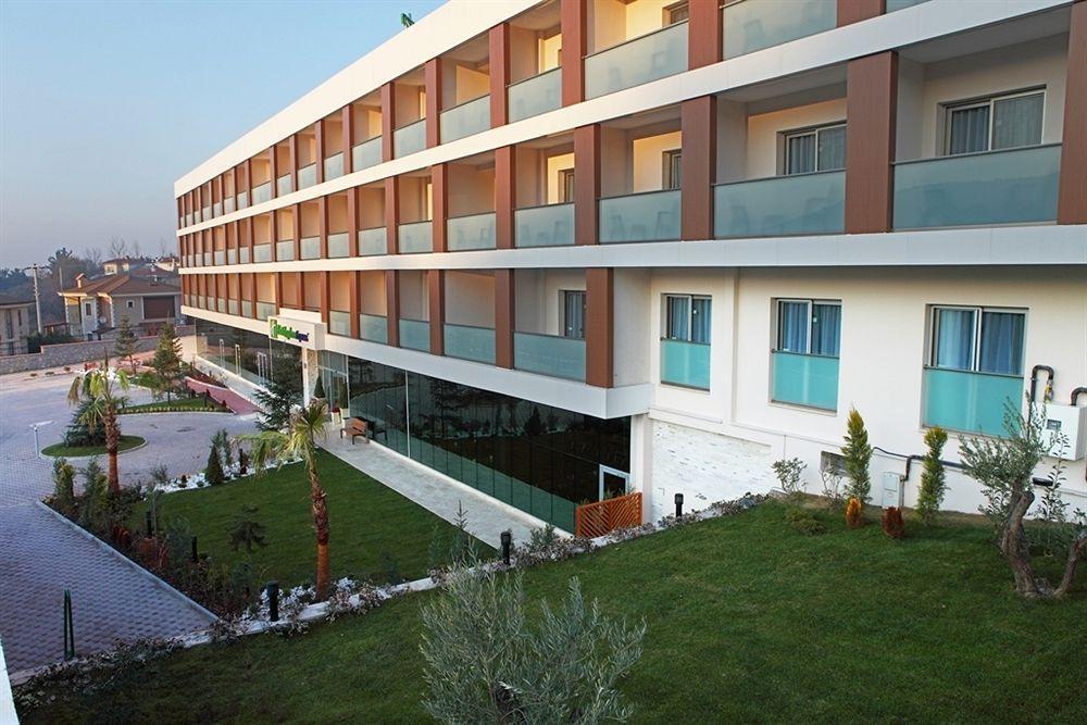 Holiday Inn Express Manisa-West By Ihg Экстерьер фото